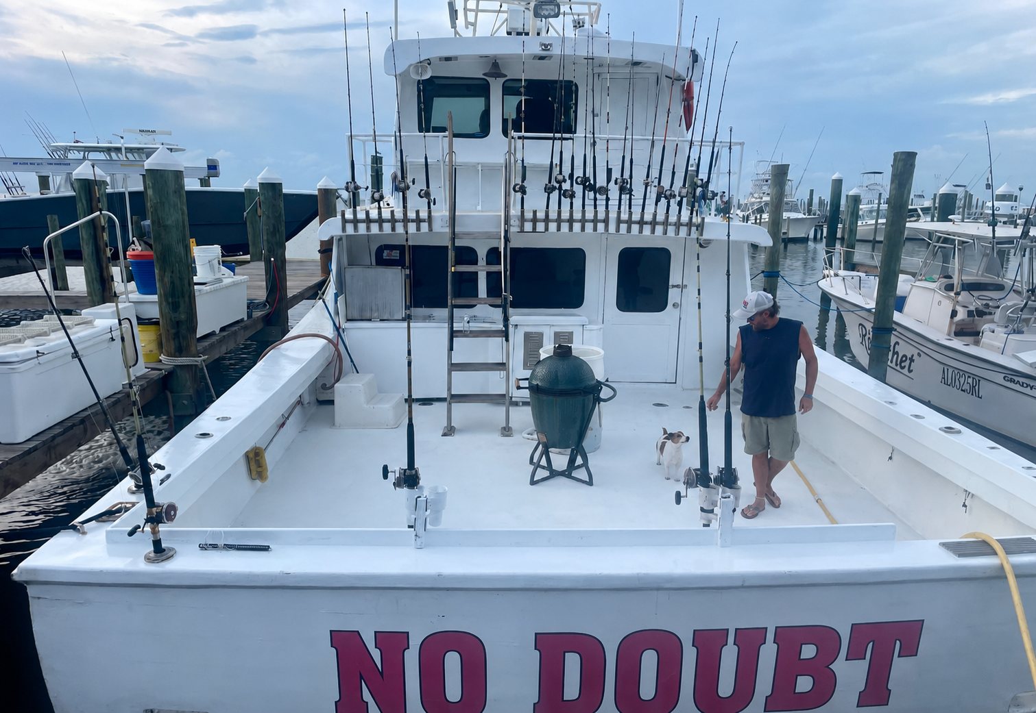 huge back deck aboard the No Doubt- private offshore fishing charter boat out of Fort Morgan, Alabama